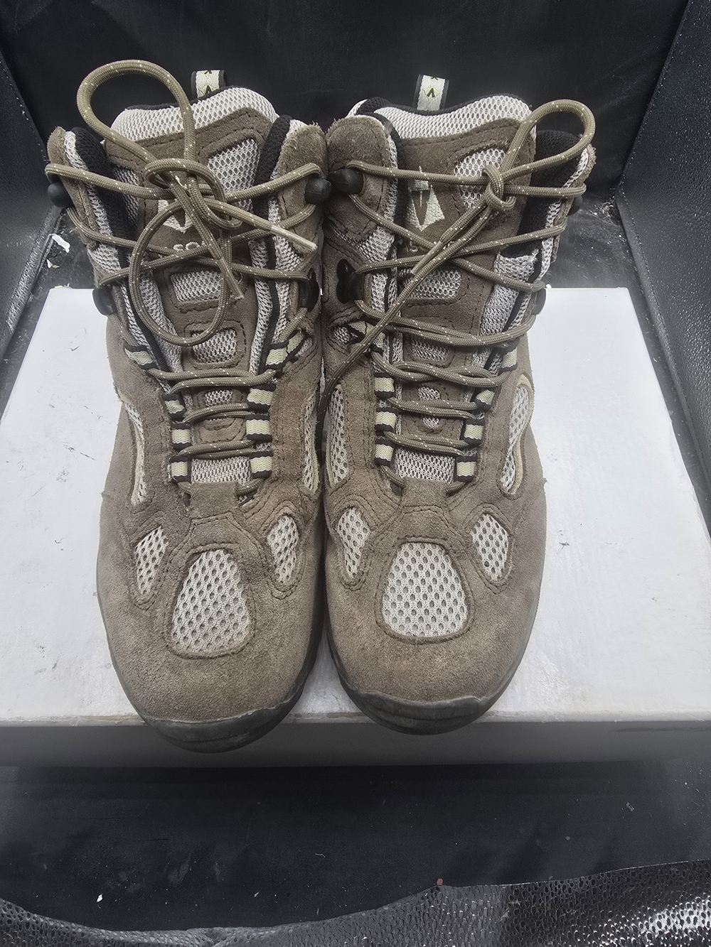 Vasque‎ Kids Hiking Boots Brown and Cream